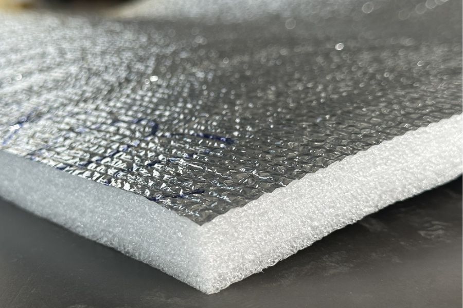 Bọt xốp cách nhiệt
