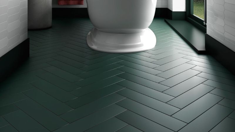 Gạch màu xanh lá cây lát nền nhà tắm