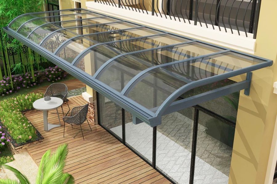 Mái hiên vòm với dạng hình vòm cong, tạo cảm giác mềm mại và tinh tế cho không gian.