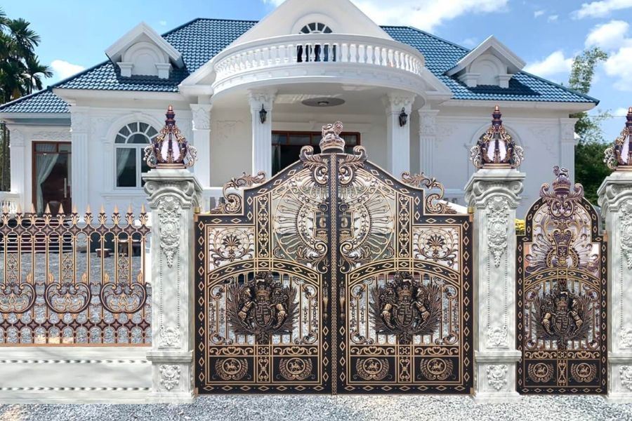 Cổng nhôm đúc phong cách cổ điển