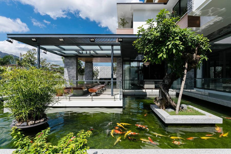Mẫu sân vườn hồ cá đẹp