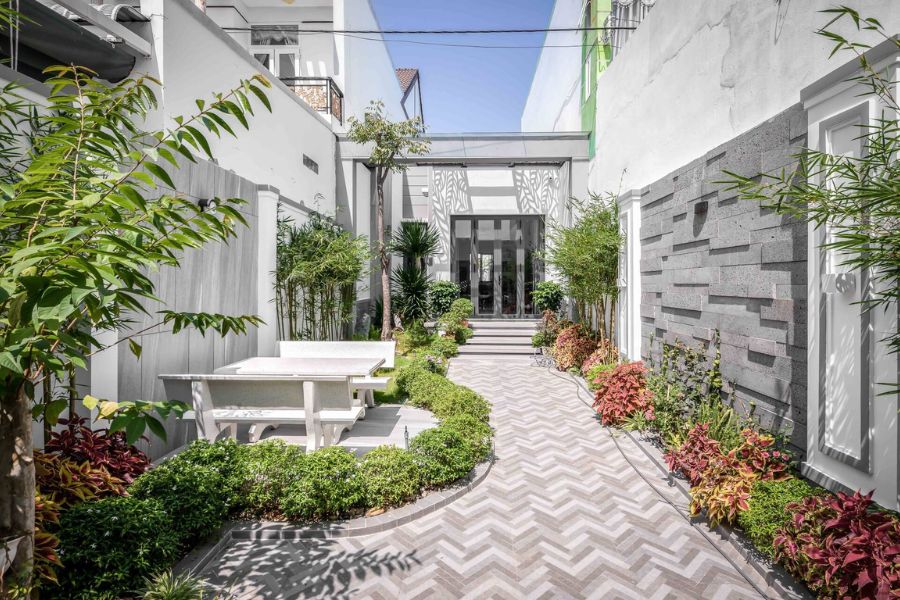 Thi công sân vườn đẹp, hiện đại